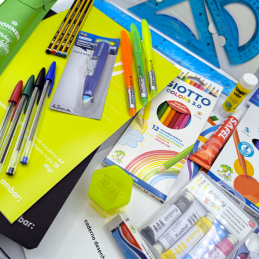 KIT ESCOLAR - 2º CICLO, Material Escolar, Caderno, Canetas, Maped, Ambar, Capa Preta, Lápis, Aguarelas, Caneta BIC, UHU, Giotto